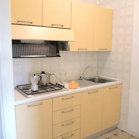 아파트 Modern Flat With Terrace - Beahost 비비오네