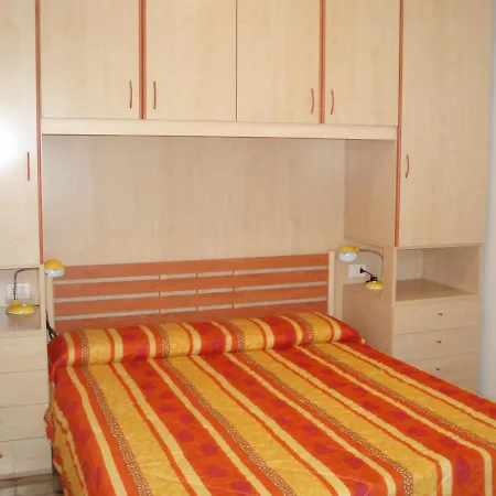 Modern Flat With Terrace - Beahost 비비오네